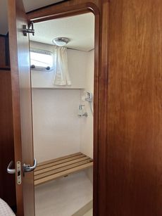 Linssen 33.9