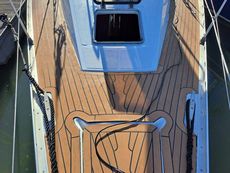 1986 Beneteau First 375