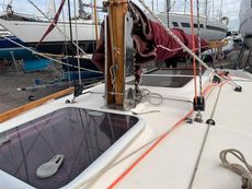 2003 Cape Cutter 19