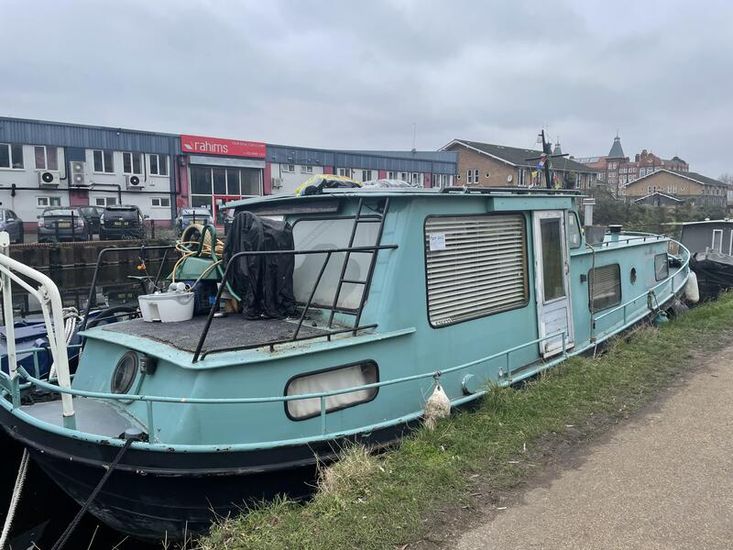 Aaltje Doetje - 36ft Dutch Barge