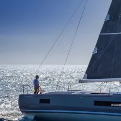 2023 Beneteau Oceanis 461