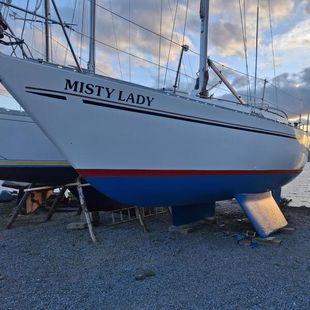 Sadler 32 &ndash; Rare Twin Keel