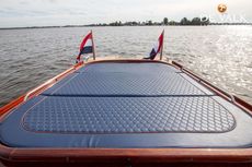 2010 Brandaris Barkas 1100 Pur Sang