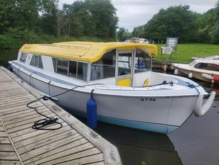 D C 30 River Cruiser, This Boat Is Now Sold