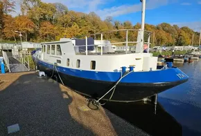 Wolstenholme cruising barge for sale with BJ Marine