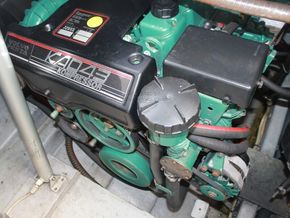 Sessa Oyster 35  - Engine