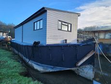 1940 Barge Houseboat 83ft House Boat in Idyllic Cornish River.