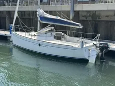 2003 Beneteau First 211