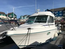 2002 Jeanneau Merry Fisher 805