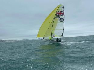Ovington 49er 2044