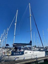 2005 Beneteau Oceanis 343 Owners Version