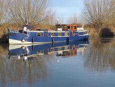 Pickwell and Arnold Replica Dutch Barge