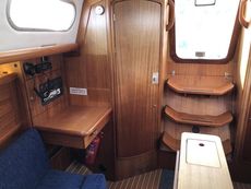 Delphia 29 swing keel yacht