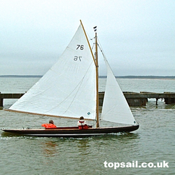 2003 GRP Broads One Design (BOD, Brown Boat) & Trailer