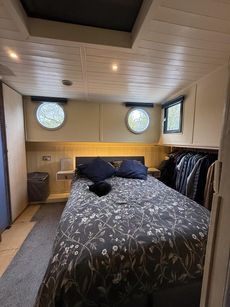 Pinder Dutch Barge, 57' x 13'6