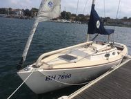 Alerion Express 28