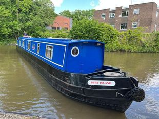 Buru Island - A 58ft 2009 ABC Leisure Group 6 berth cruiser stern narr