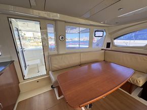 2014 Leopard 44 21