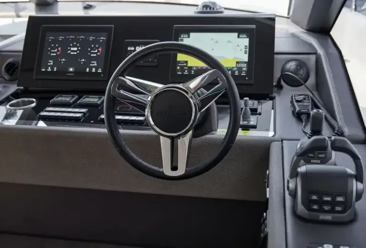 2025 Prestige F4.9
