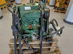 USED Volvo Penta 2002 18hp Marine Diesel Engine & Gearbox