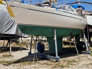 Moody 31 MkII - Fin Keel - 19877. New Engine, Only 145 Hours