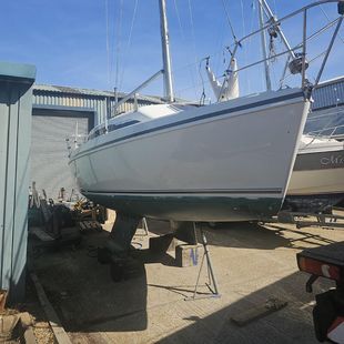 1997 Hunter Ranger 265 Bilge Keel (new 1GM10 engine!)