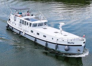 BLUEWATER BOATS