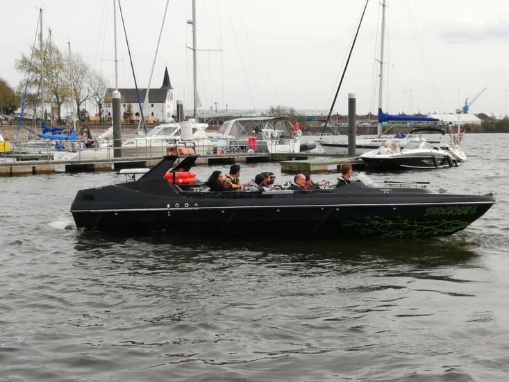 12-Person Jet Speedboat MCA Cat 4 