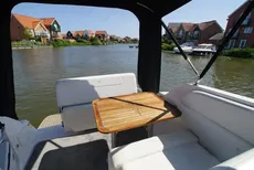 2005 Regal 2565 Window Express