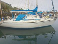 DEHLER 31 CRUISING YACHT YANMAR DIESEL