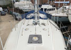 Deck aft