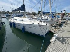 2005 Bavaria 32