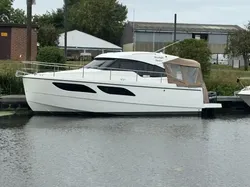 2021 Rodman Sprint 31 Hardtop OB