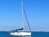 2009 Oceanis 46 two cabin version