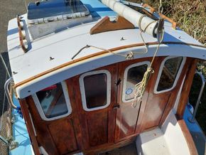 Island Plastics IP 24  - Coachroof/Wheelhouse