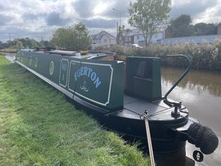 Stunning 60ft semi trad