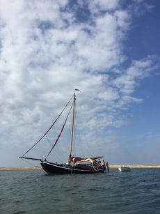 Dutch sailing barge - Zeeschouw