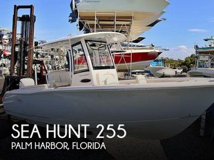 2022 Sea Hunt Ultra 255 SE