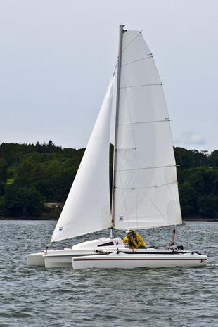 Astus 20.2 Trimaran Trailer Sailer