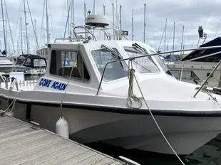 2003 Offshore Yachts 25