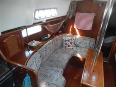 1997 BENETEAU OCEANIS 36 CC