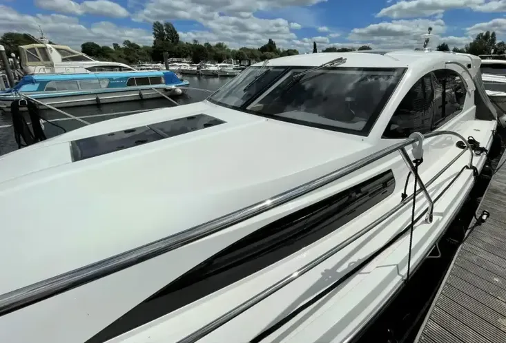 2021 Haines 36 Sedan