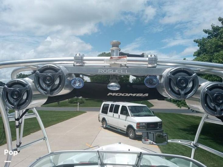 2008 Moomba Outback