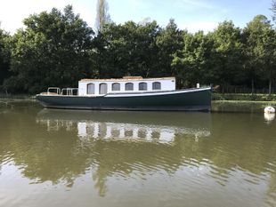 Former Thames steam river launch