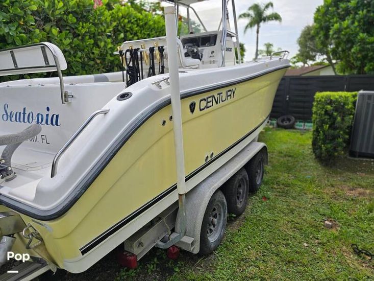 2004 Century 2600 center console