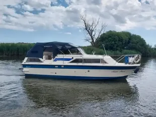 1984 Fairline Mirage 29 Aft Cabin