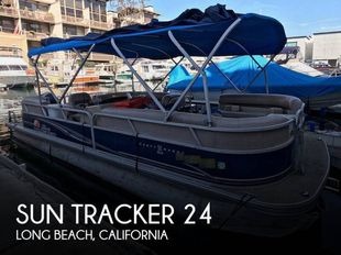 2014 Sun Tracker Party Barge 24 DLX