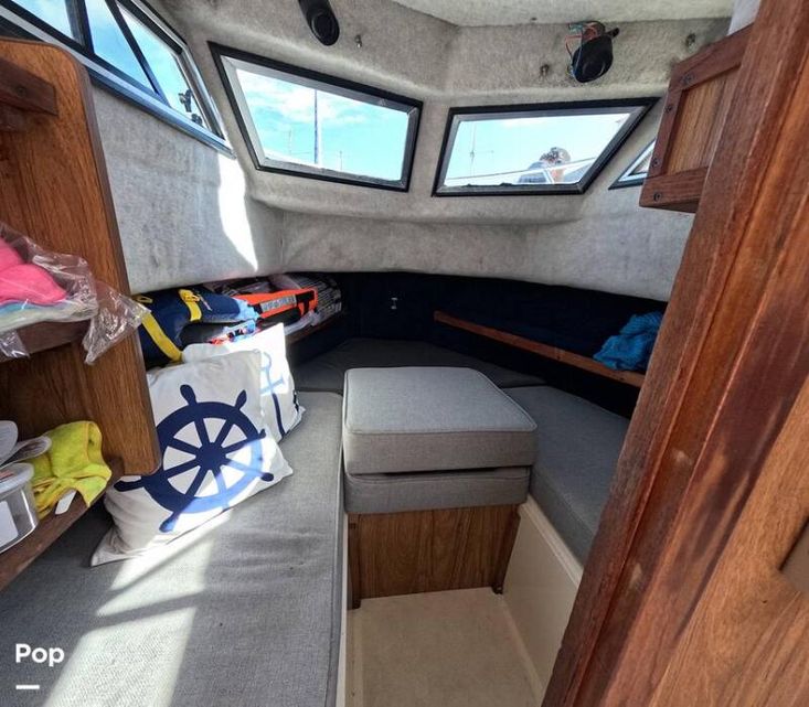 1989 Custom vector 2200 wa