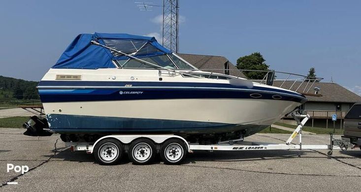 1989 Celebrity 268 sport