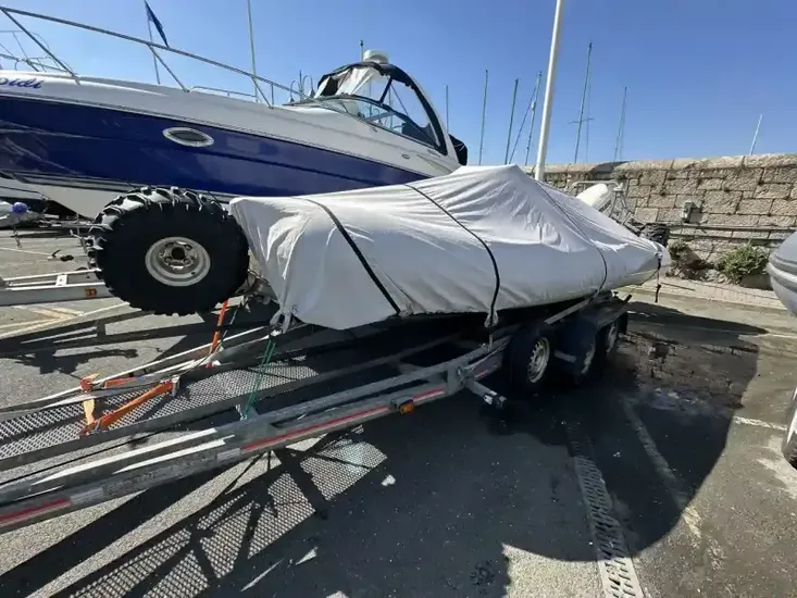 2006 Sealegs 6.1